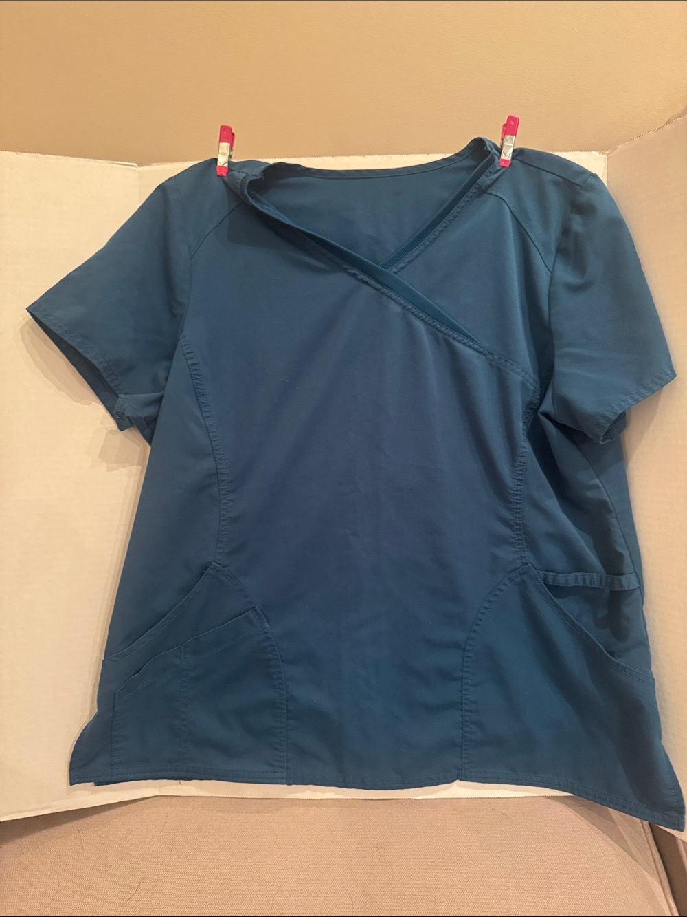 Women’s Teal Short-Sleeve nurse Uniform Scrub Top - Professional Comfort